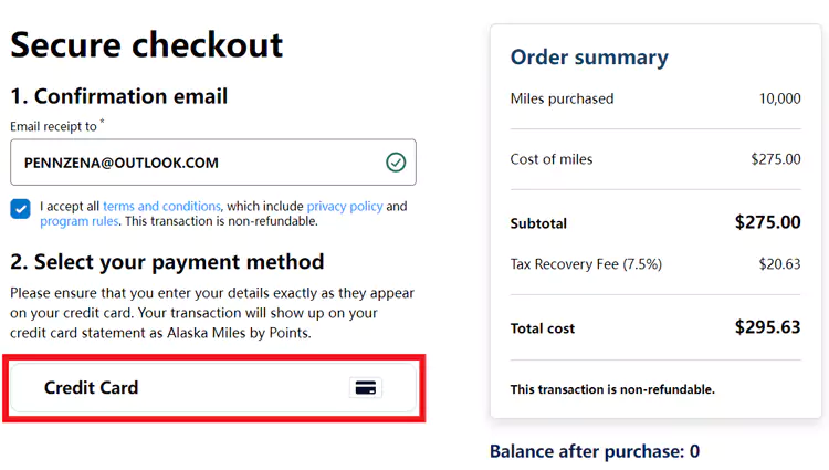 页面下方会出现选择支付方式的栏目，并会显示“信用卡”的选项