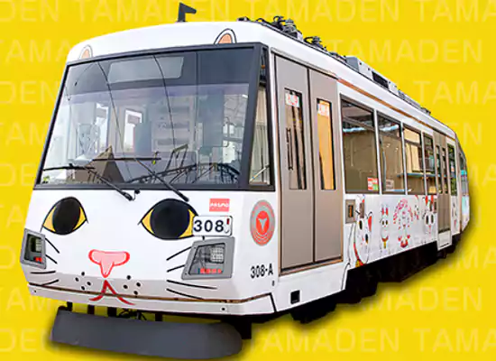 「幸福的招财猫电车」车厢内外布满萌猫元素，仿佛踏入童话世界