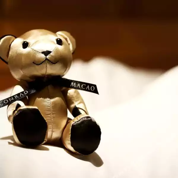 标志性的康莱德小熊 标志性的康莱德小熊