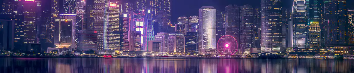 香港旅游的优惠项目、旅行技巧、酒店推荐等信息。