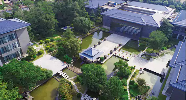 山西晋祠国宾馆的现代园林 山西晋祠国宾馆的现代园林