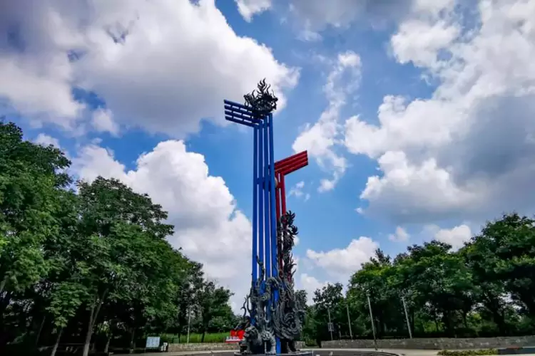 蚌埠,中国南北分界标志 蚌埠,中国南北分界标志