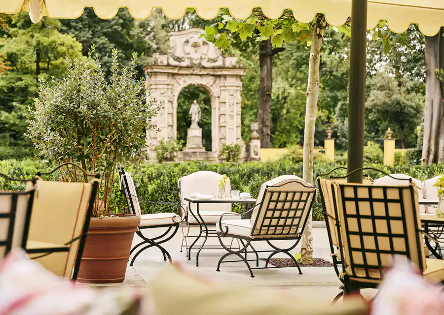 佛罗伦萨四季酒店漫步其中,每一步都踩着时光的刻度 佛罗伦萨四季酒店漫步其中,每一步都踩着时光的刻度