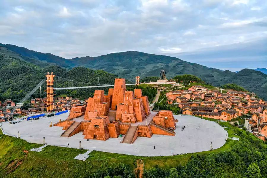 太阳历广场 太阳历广场