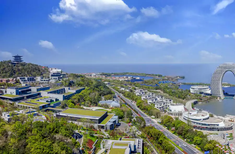 南太湖山庄的选址面朝辽阔太湖