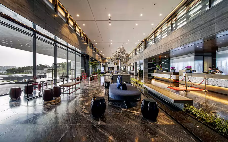 2020 年新开业的优势，让它的设计跳出了「老干部风」的框架