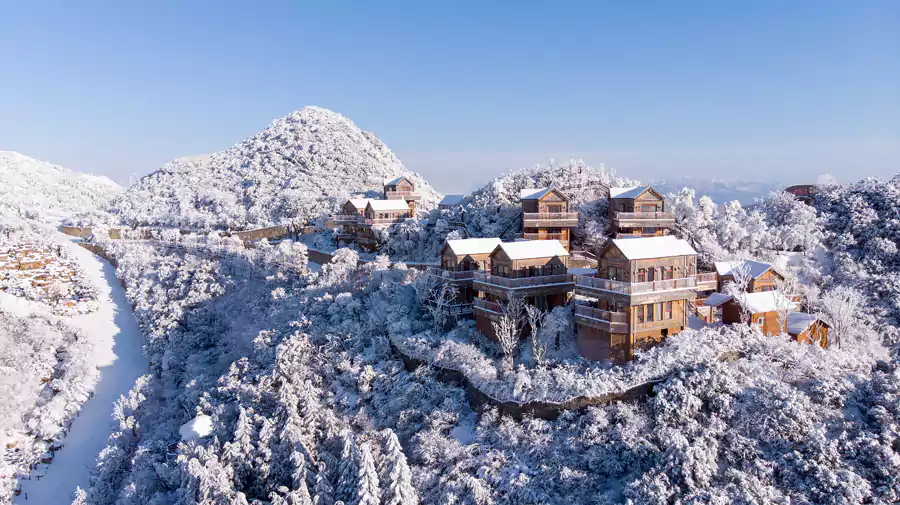 西南最大的滑雪场 西南最大的滑雪场