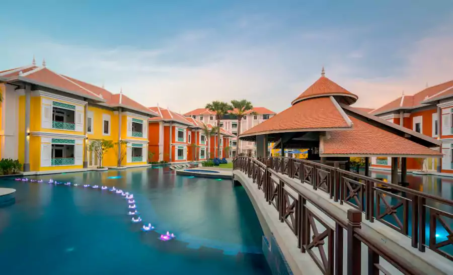 超大环形泳池是点睛之笔