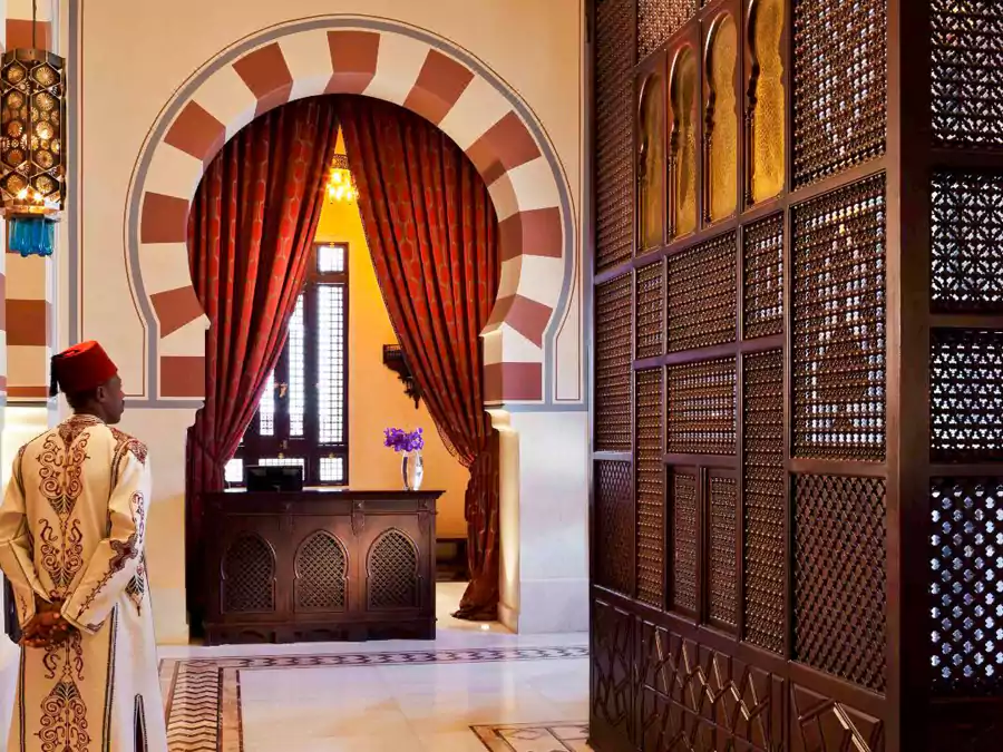 老翼弥漫着厚重的时光感，一砖一瓦都镌刻着岁月痕迹