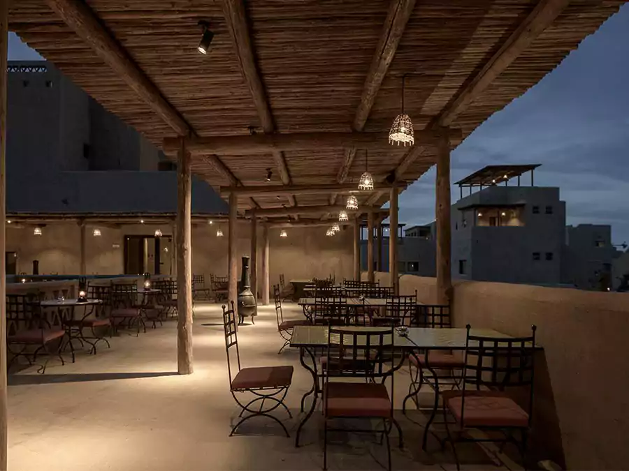 傍晚别错过顶楼露台