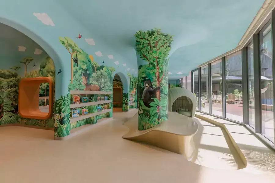 房间内饰也满是新加坡本土生态元素 房间内饰也满是新加坡本土生态元素