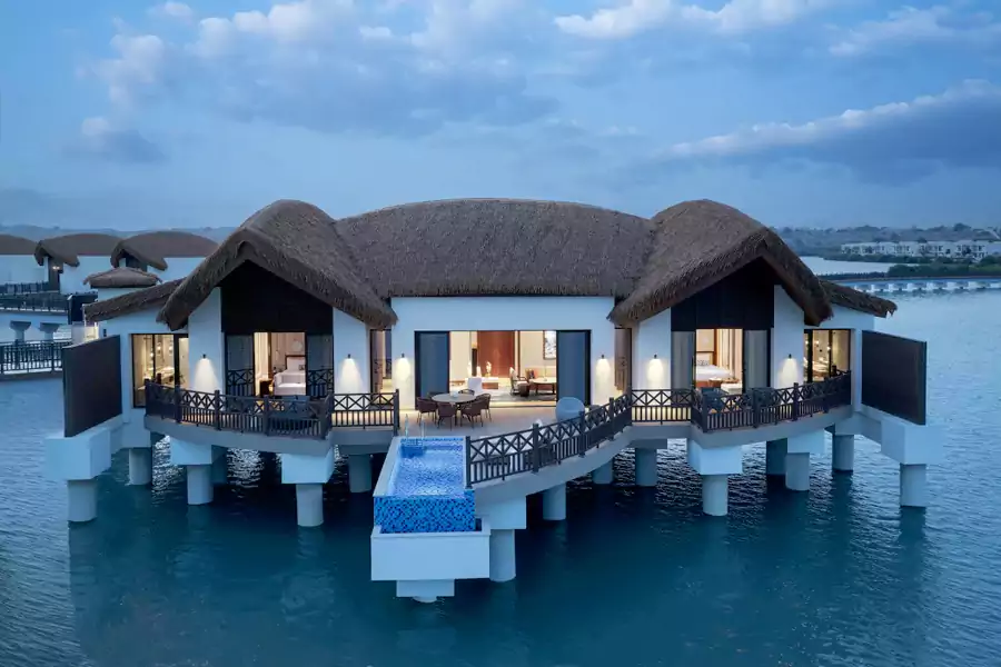 最抢手的海景半岛泳池别墅与水上别墅 最抢手的海景半岛泳池别墅与水上别墅