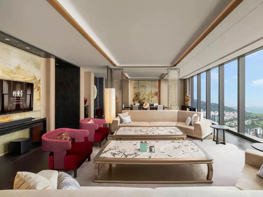 将山海全景尽收眼底的专属视角，在这里，“国风浪漫” 有了最具体的模样