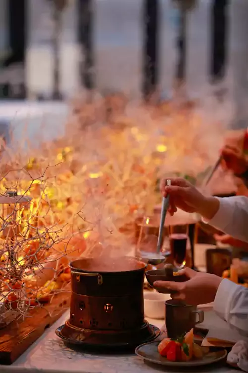 餐厅把丝路沿线的食材都聚在了一起 餐厅把丝路沿线的食材都聚在了一起