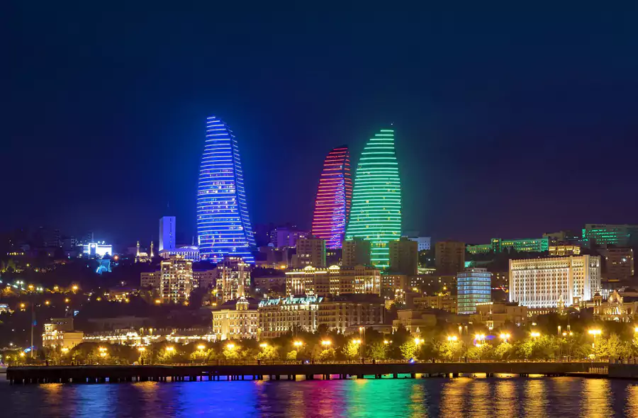 阿塞拜疆火焰塔 阿塞拜疆火焰塔