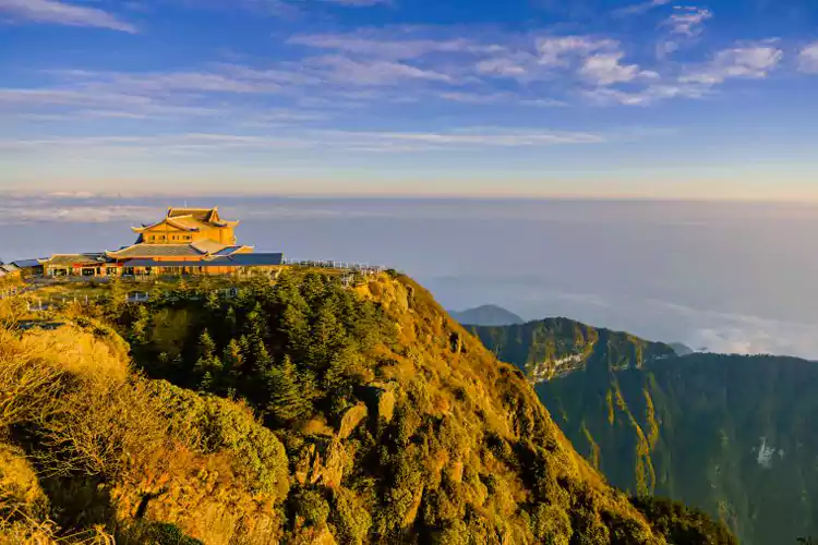 华藏寺(金顶) 华藏寺(金顶)
