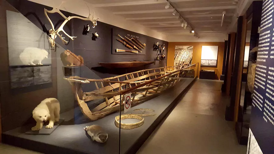 博物馆的维京时代文物里 博物馆的维京时代文物里