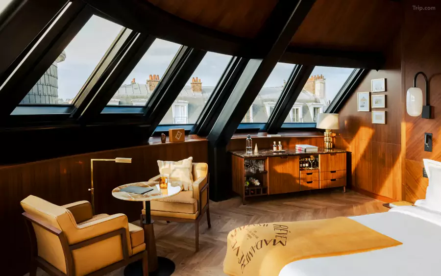 客房的设计则藏着 “邮政彩蛋”