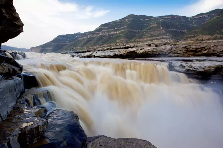 旱天鸣雷 旱天鸣雷
