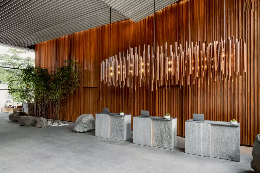 哥打京那巴鲁凯悦尚萃酒店酒店大堂 哥打京那巴鲁凯悦尚萃酒店酒店大堂,最先闯入视野的不是冰冷的大理石,而是成片的竹子