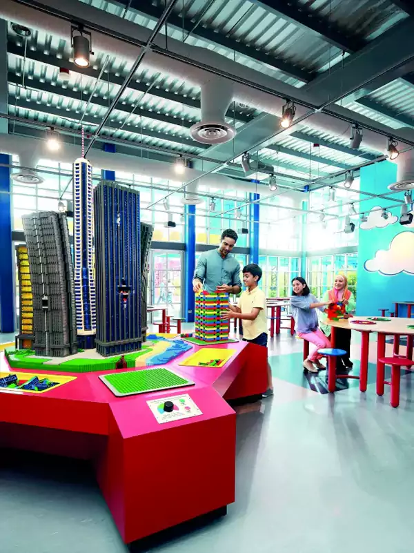 酒店的活动更是把 “亲子互动” 酒店的活动更是把 “亲子互动”