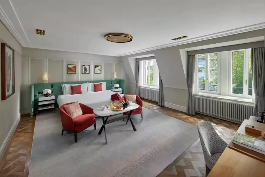 每一间都是观览湖山的绝佳视角 每一间都是观览湖山的绝佳视角