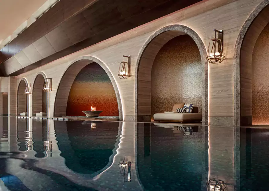 室外的无边泳池更是网红打卡点