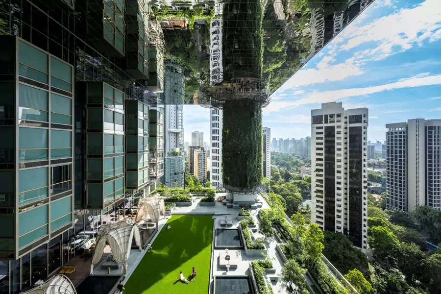 11 层的花园露台藏着酒店的 “私享空间” 11 层的花园露台藏着酒店的 “私享空间”