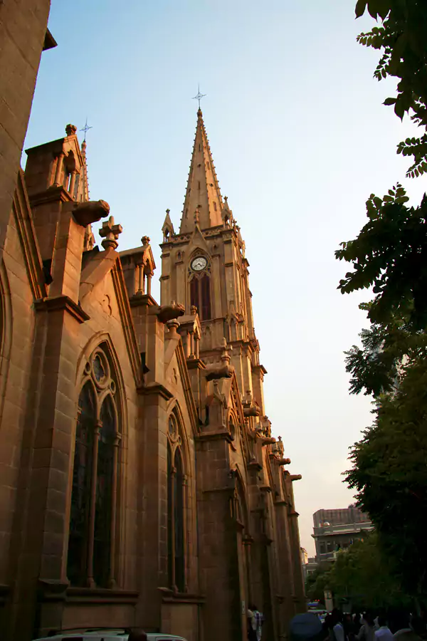 全球四座全石哥特式教堂之一 全球四座全石哥特式教堂之一