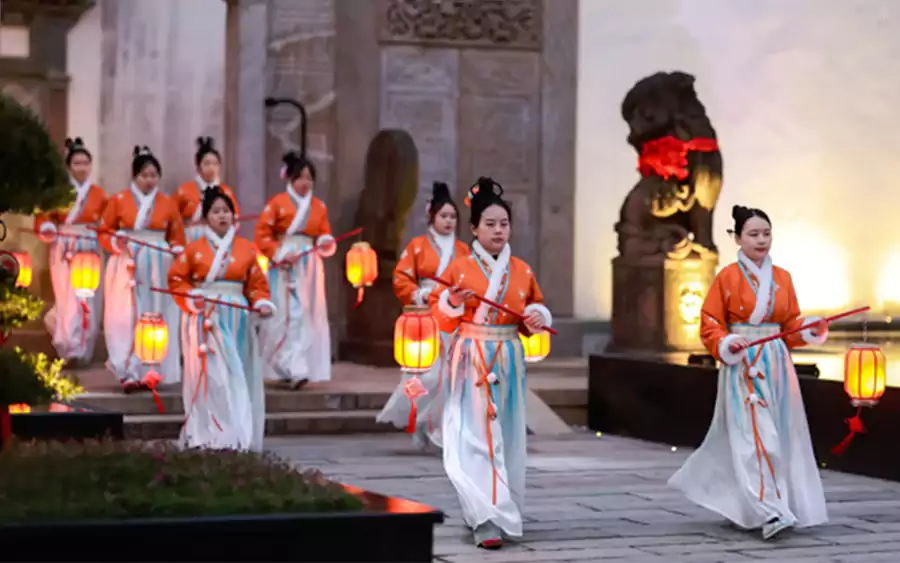 汉服掌灯仪式 汉服掌灯仪式