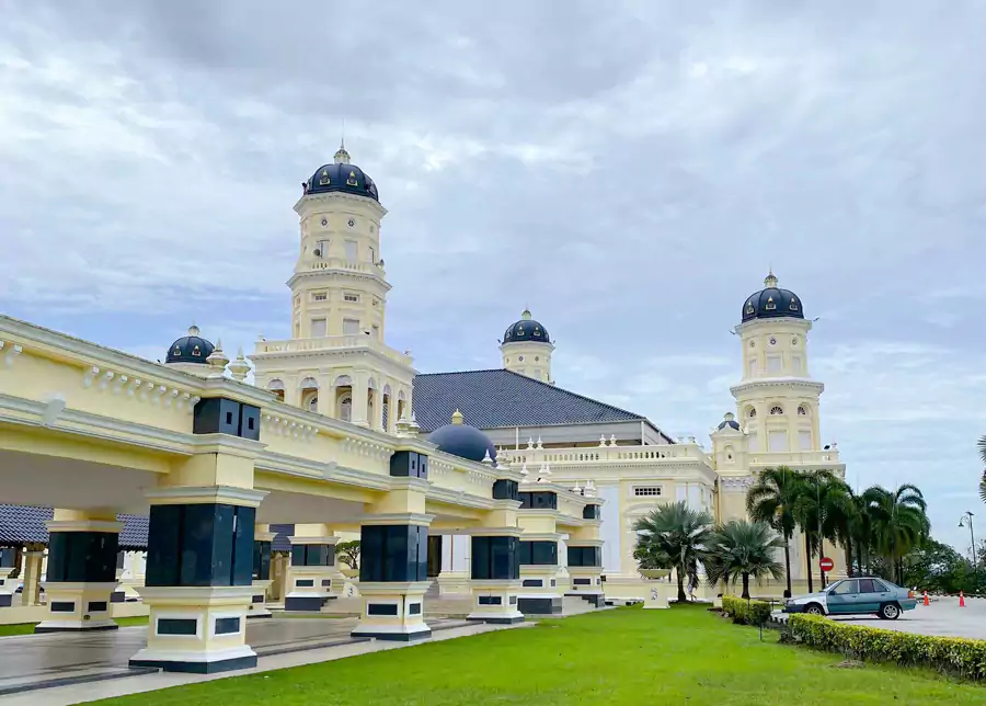 苏丹阿布巴卡清真寺 苏丹阿布巴卡清真寺