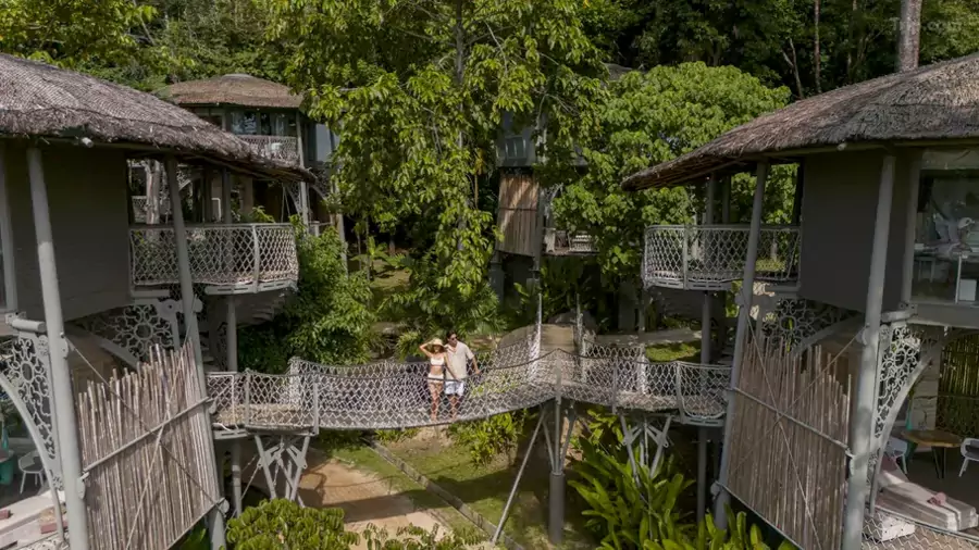 普吉阁遥岛树屋别墅度假村丛林吊桥