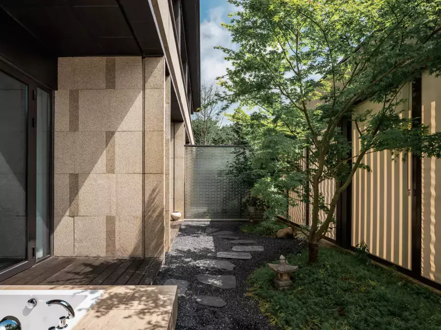 豪华庭院套房 豪华庭院套房