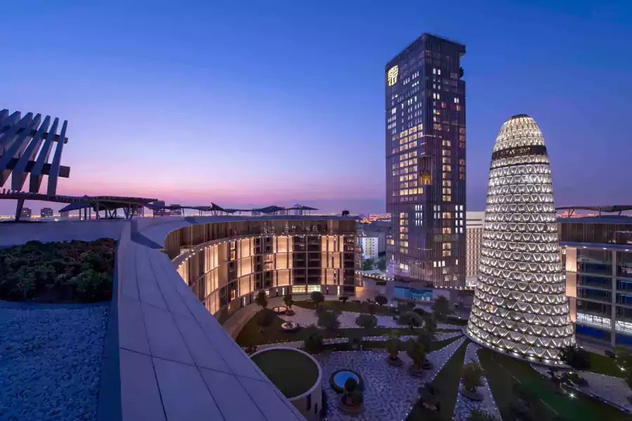 从酒店走廊步行就能直达中东奢侈品百货 Printemps