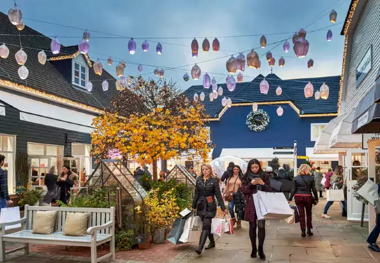 比斯特购物村（Bicester Village）