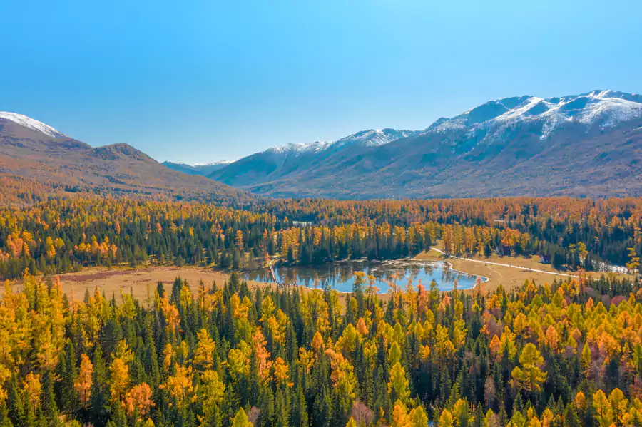 喀纳斯湖 喀纳斯湖