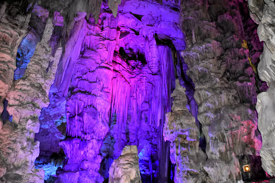 圣迈克尔岩洞 圣迈克尔岩洞