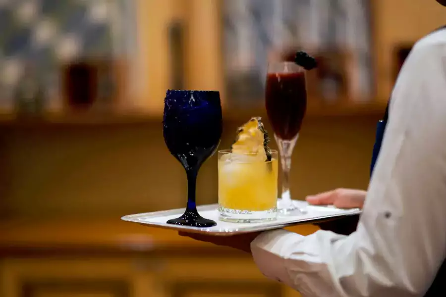 服务更是把皇室管家的贴心做到了极致 服务更是把皇室管家的贴心做到了极致