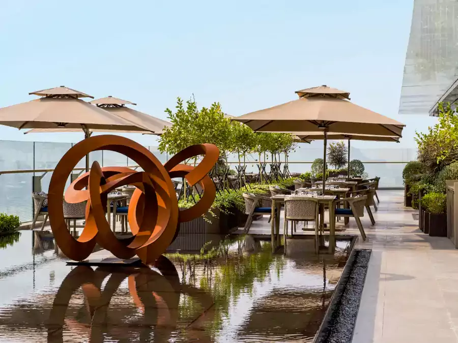 顶层的阿斯特露台酒吧,更是打卡天花板 顶层的阿斯特露台酒吧,更是打卡天花板