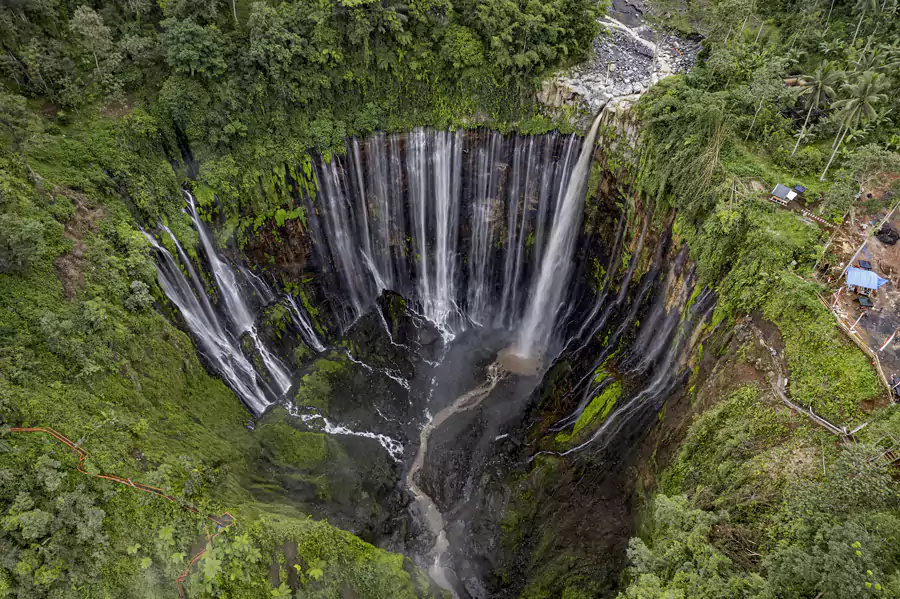 赛武千层瀑布 赛武千层瀑布
