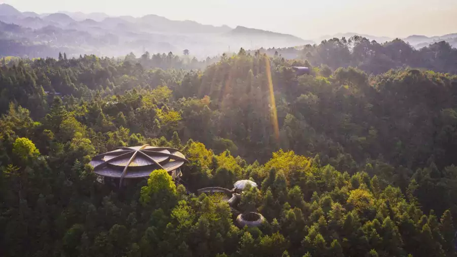 齐云山的树屋和烟火气 齐云山的树屋和烟火气