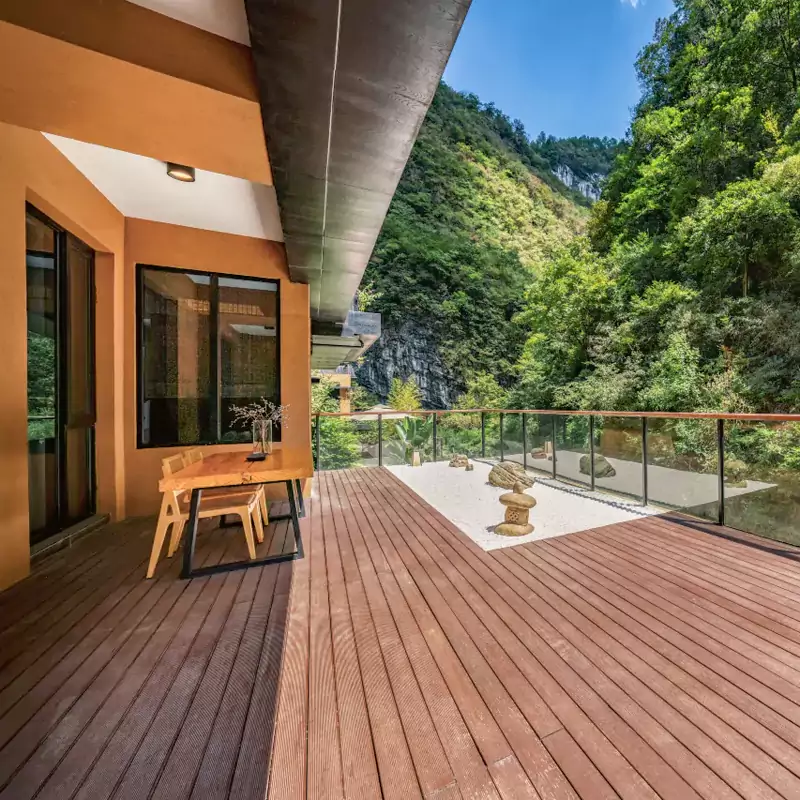 溪涧景观房、豪华露台房,睡前能听着溪水声入眠 溪涧景观房、豪华露台房,睡前能听着溪水声入眠