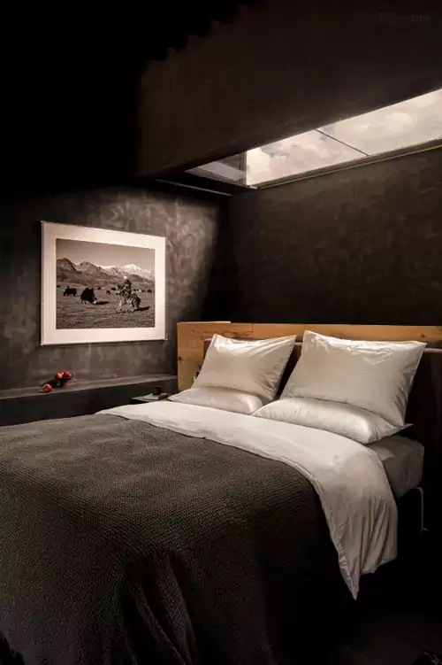 每一刻都充满避世感与在地感的碰撞