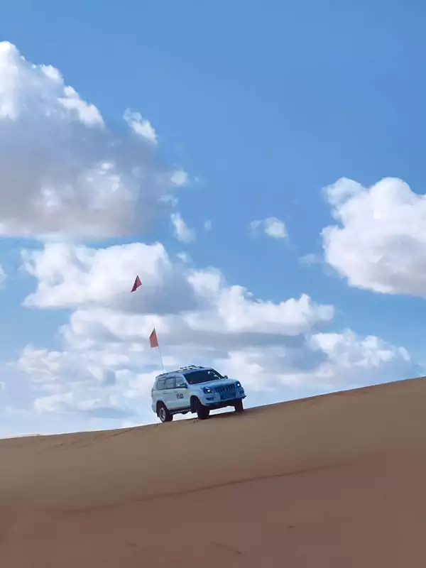 追求刺激则可再次乘坐越野车 追求刺激则可再次乘坐越野车