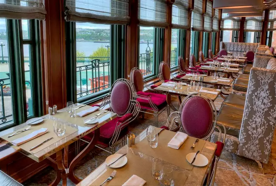 四座提供本地风味与法式料理的餐厅