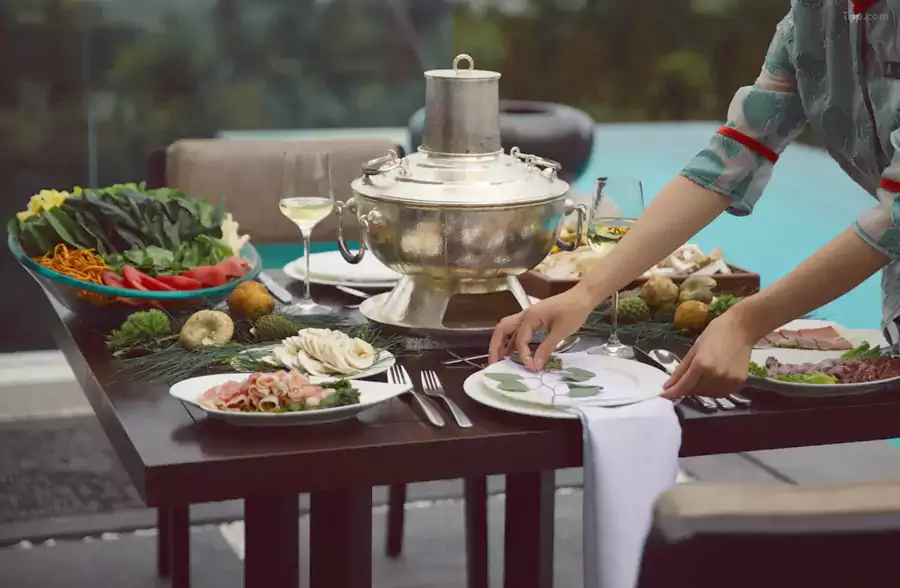 每年 6-9 月的菌子盛宴 每年 6-9 月的菌子盛宴