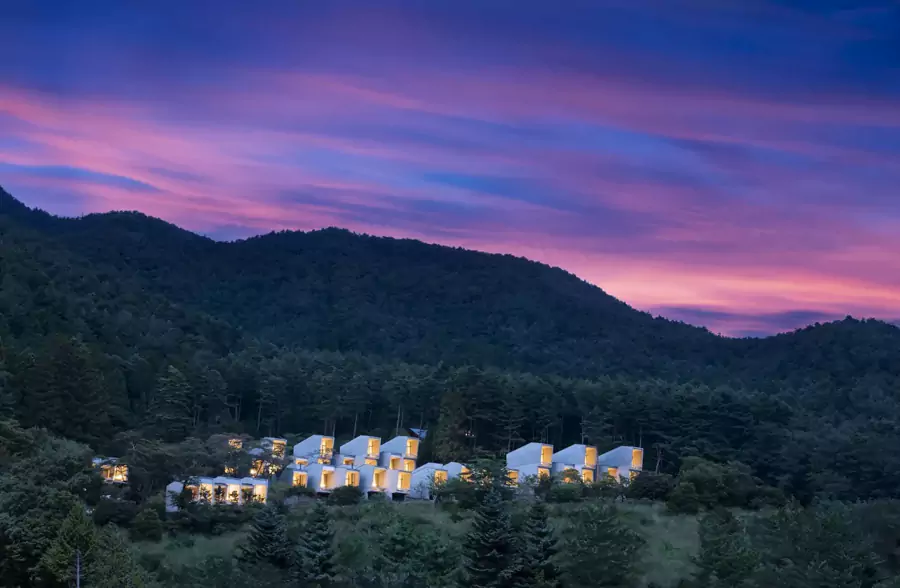 依山而建的客房 依山而建的客房