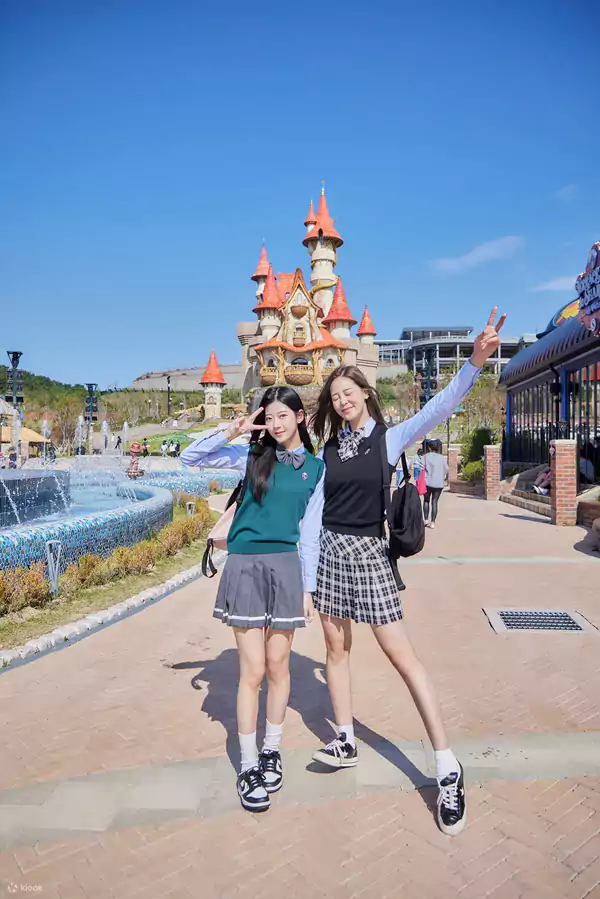 租一套韩式校服 租一套韩式校服