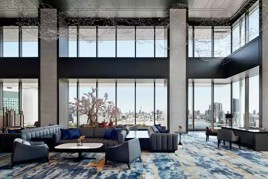 大面积落地窗把东京的标志性景色框成了动态画卷 大面积落地窗把东京的标志性景色框成了动态画卷