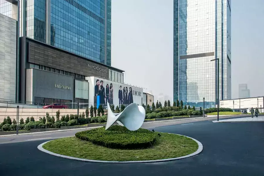 尼依格罗酒店以 300 米的高空视角,重新定义了旅行的意义 尼依格罗酒店以 300 米的高空视角,重新定义了旅行的意义